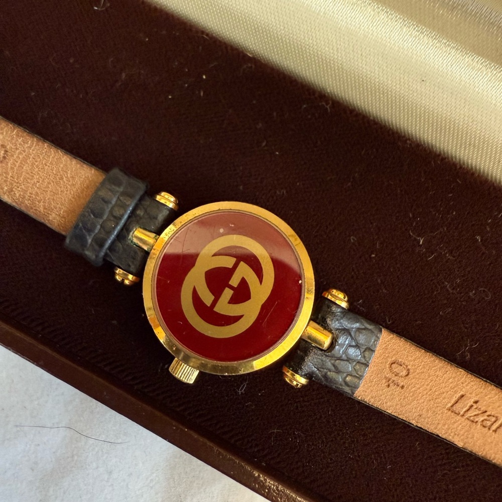 Vintage Gucci GG Black Watch with Box